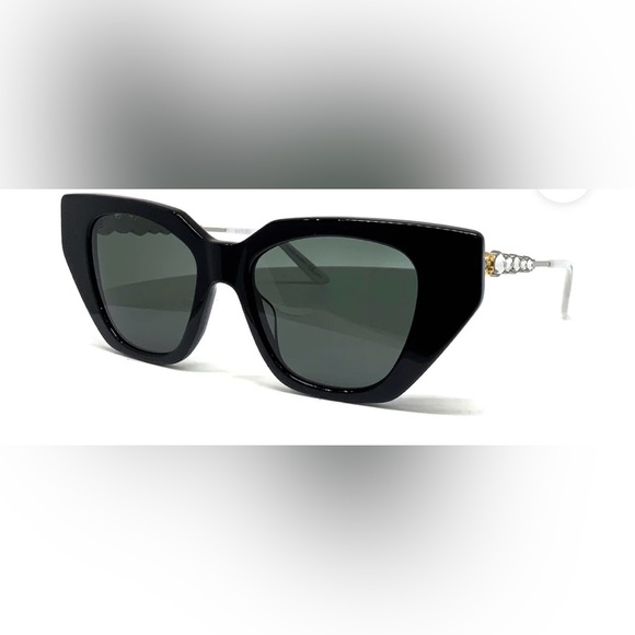 Gucci Accessories - New Women’s Gucci Sunglasses